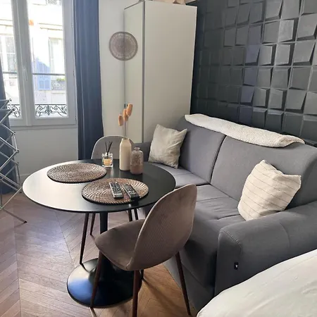 Chic Cozy Studio In The Heart Of The City Nice Extérieur photo